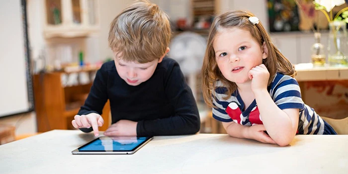 En av föreläsningarna du kan lyssna på handlar om den digitala assistenten Laiban som används av förskolebarnen.