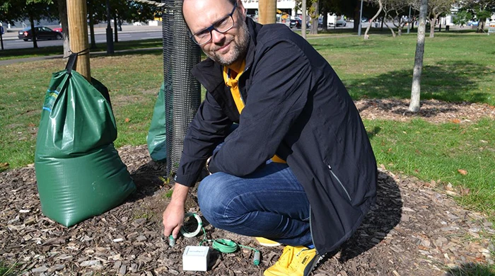 Jordfuktighetssensorn är ett exempel på en av stadens hållbara innovationer