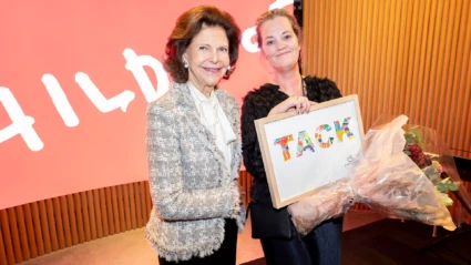 H.M. Drottningen och Anette Bergmasth vid prisutdelningen.