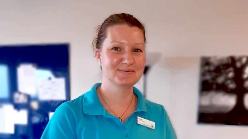 Fysioterapeut Emma Bylander på Fullriggarens vårdboende.