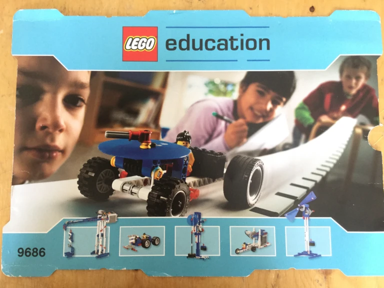 Locket till Lego education