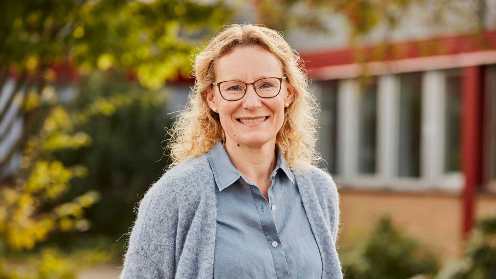 Porträttfoto på Marie Andersson biträdande rektor på Filbornaskolan. Foto: studie-e 210915