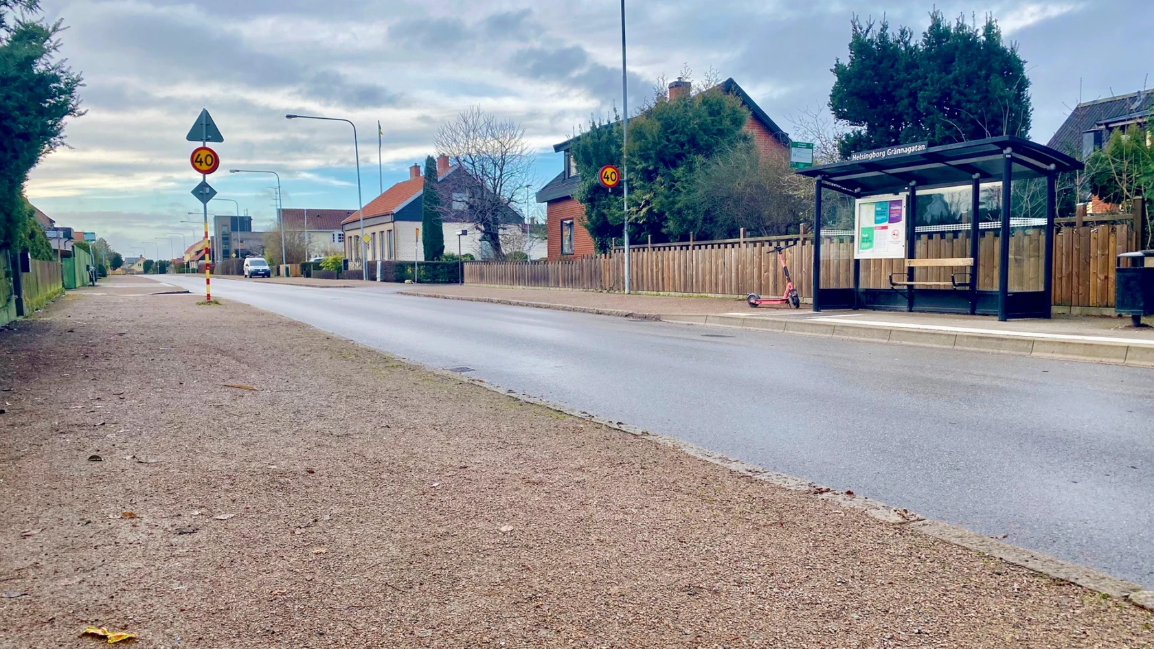 Grusad gångbana, hållbara markmaterial