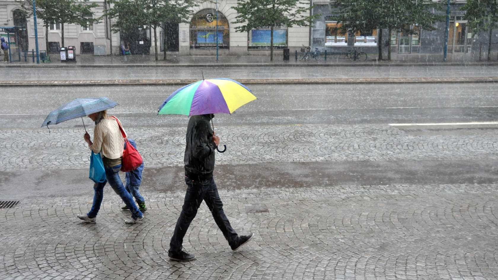 Regn på Drottninggatan